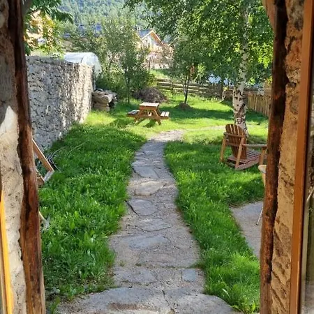 Proche Font-romeu Jardin Sauna 10 Pers Feriehus Targassonne