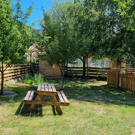 Prázdninový dům Gite Chalet Proche Font-Romeu Jardin Sauna 10 Pers Targassonne
